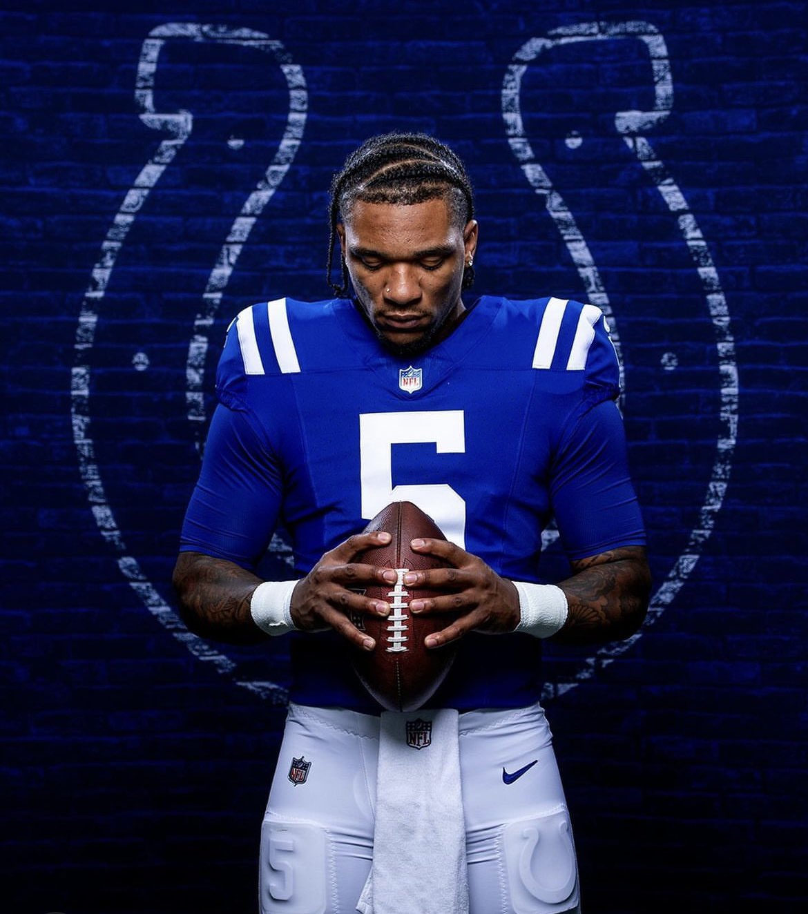 teamImage